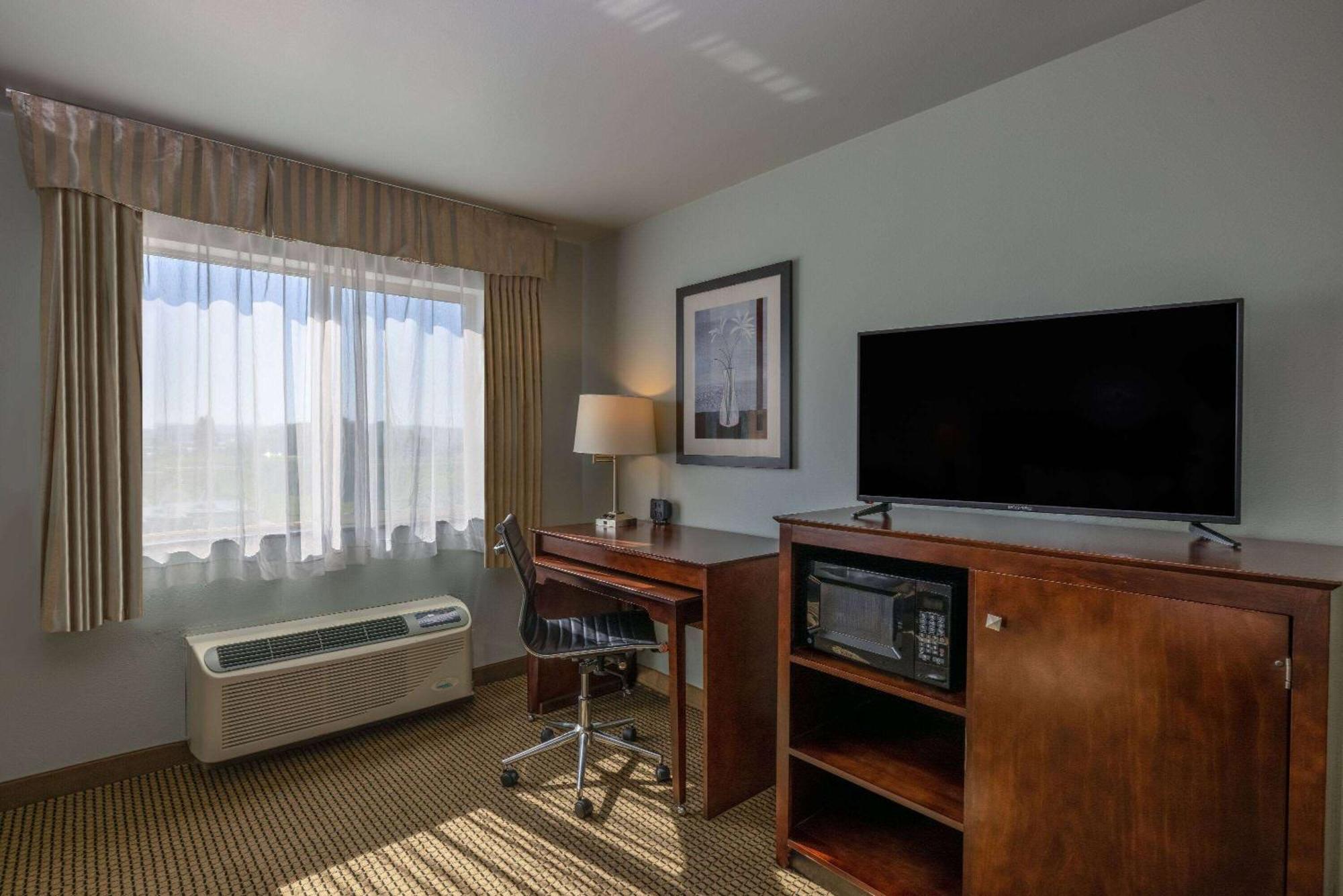 Baymont By Wyndham Rapid City Exterior foto